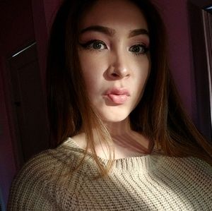 Meet your Posher, Agnes